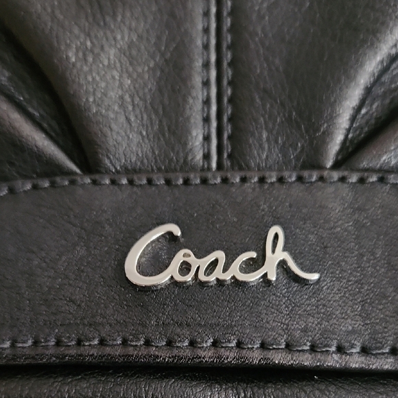 Coach Vintage Black Leather Clutch Wristlet EUC - Picture 2 of 10